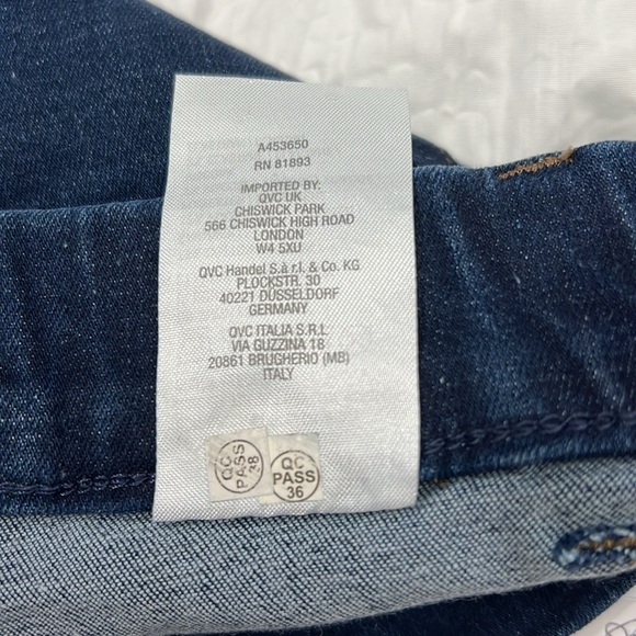 Denim & Company women’s jeans, size 10T, wide legs, - Picture 9 of 11